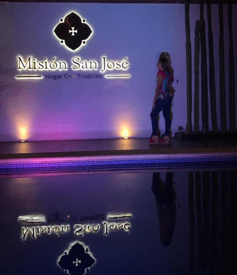 Hotel Misión San José Salina Cruz Esterno foto